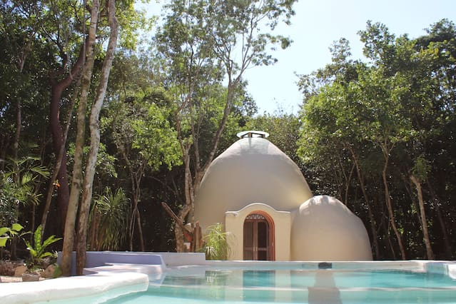 Airbnb properties in the Riviera Maya